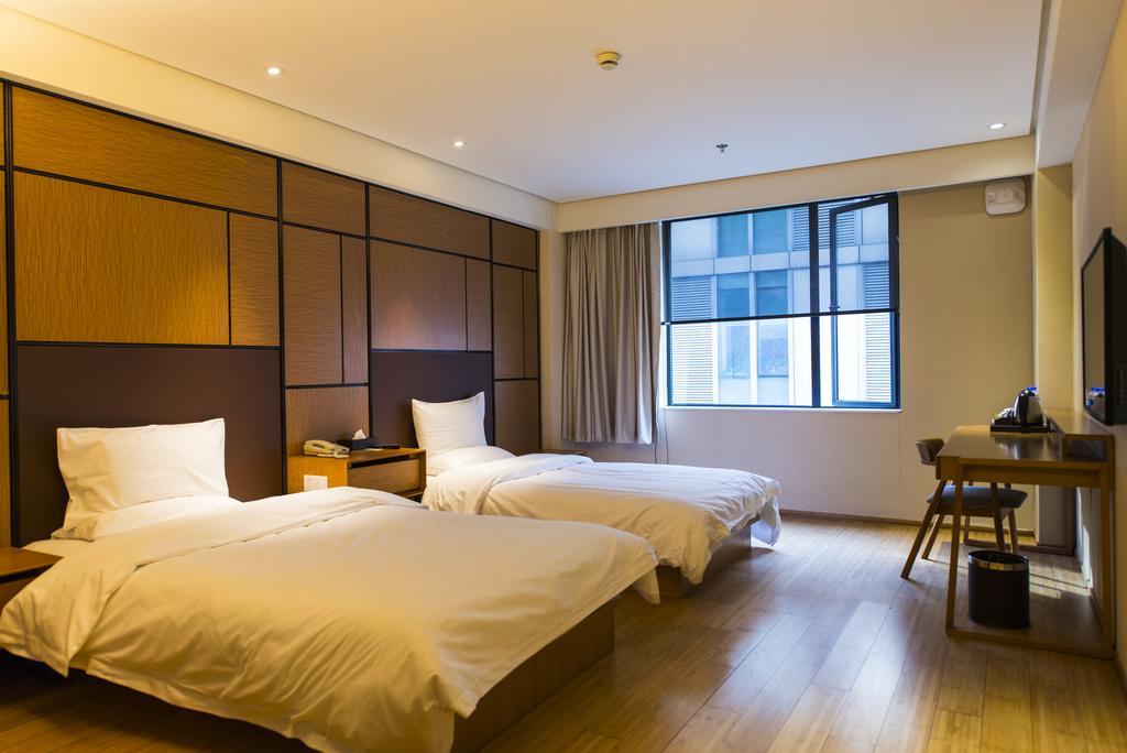 Ji Hotel Wuhan Guanggu Plaza Eksteriør bilde