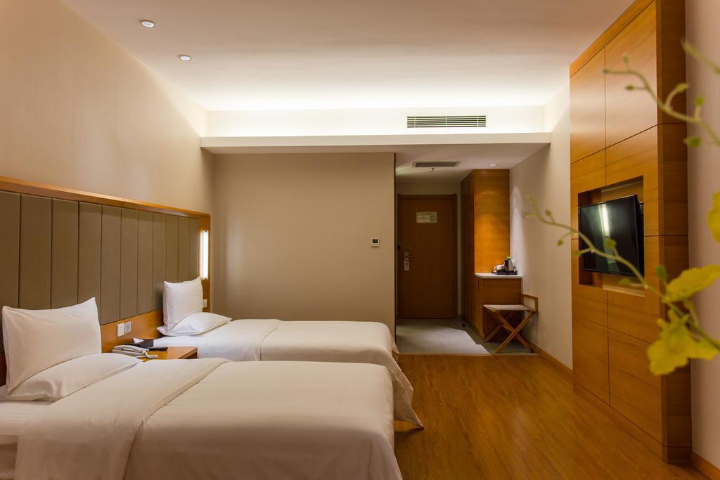 Ji Hotel Wuhan Guanggu Plaza Eksteriør bilde